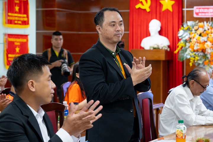 Ấm áp buổi tọa đàm giao lưu với Trang Chủ Sòng Bạc 13win.com Uy Tín của Sòng Bài Trực Tuyến 13win.Com 13WIN13 36