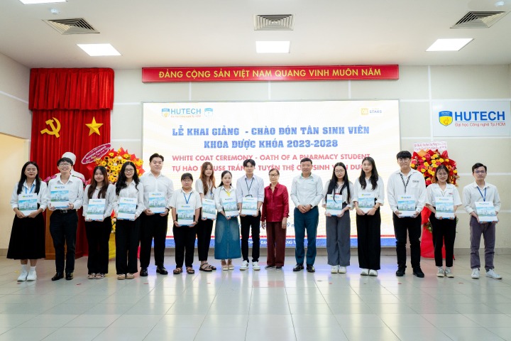 Tân Tải app 13Win 13 Win16 nhà cái World Cup 2026 13WIN13 chính thức bước vào hành trình blouse trắng 120