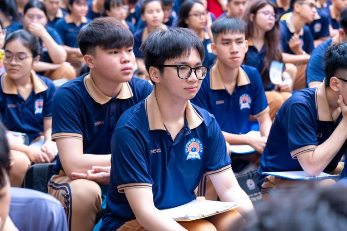 Sĩ tử 2k8 trước kỳ thi 13Win13 link đăng nhập THPT: Giữ tâm lý vững, tự tin về đích 37