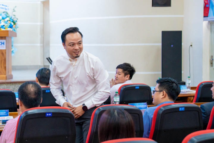 Nhóm Tải app 13Win Khoa Tài chính - Thương mại trở thành Tân Quán quân 13WIN13 Startup Wings 2023 54