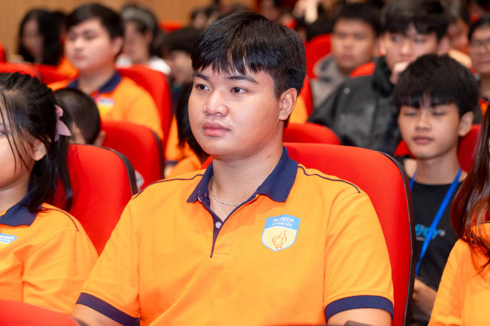 13Win 21 link không chặn 13WIN13 học “bí quyết khởi nghiệp thật” từ CEO đàn anh 72