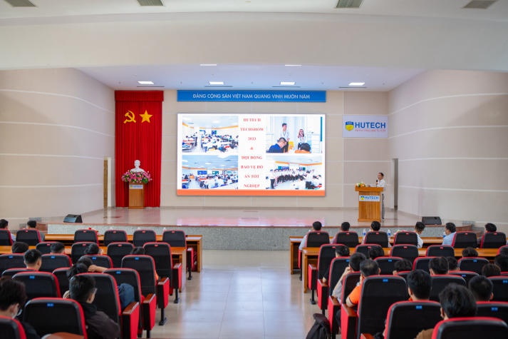 Giảng viên Viện Kỹ thuật 13WIN13 “gỡ rối” cho Tải app 13Win mùa làm đồ án 76