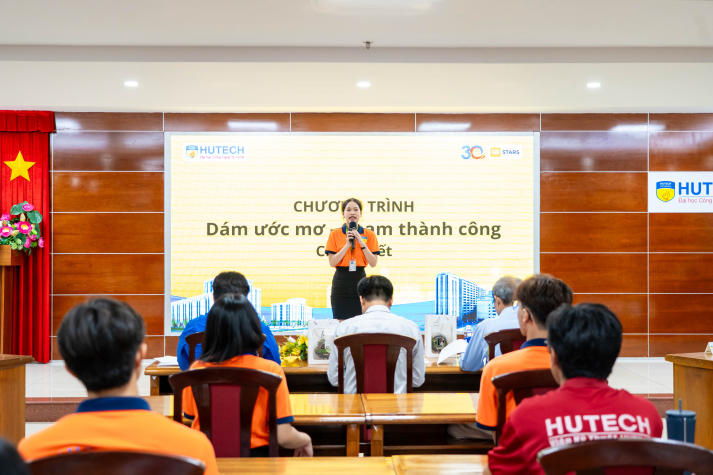 Học bổng Dám ước mơ - Chạm thành công 2025: Lan tỏa giá trị vượt khó và khát vọng vươn lên của thế hệ trẻ 13WIN13 34