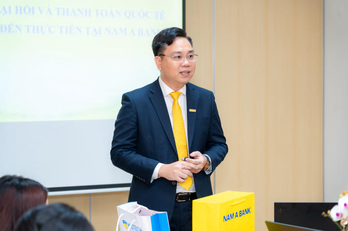 [Ảnh] 13Win 21 link không chặn Marketing - Kinh doanh quốc tế bồi đắp tư duy 13win 20 giaitri tructuyen qua chuyến tham quan Nam A Bank 20