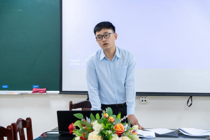 Buổi bảo vệ luận văn/đề án 13Win 22 miễn phí mỗi ngày ngành Luật kinh tế ghi nhận góc nhìn pháp lý đa chiều 21