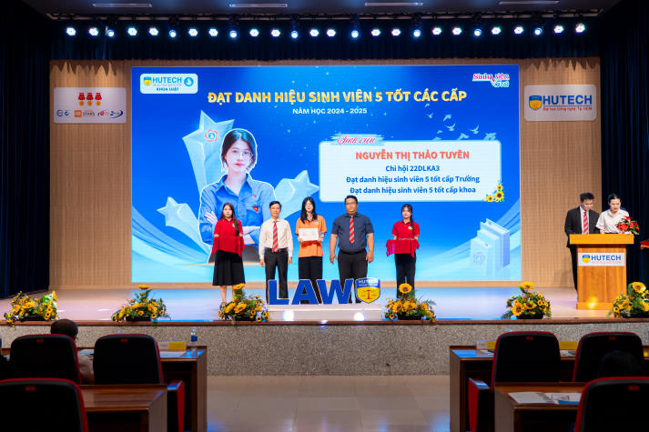 Vinh danh nỗ lực Tải app 13Win Khoa Luật 13WIN13, khởi động phong trào năm học mới  2025-2026 43