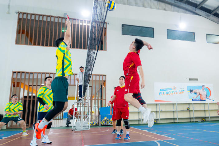 [Hội thao CB-GV-NV 13WIN13 2025]: Bóng chuyền nam xác định 4 cái tên tiến vào Bán kết 114