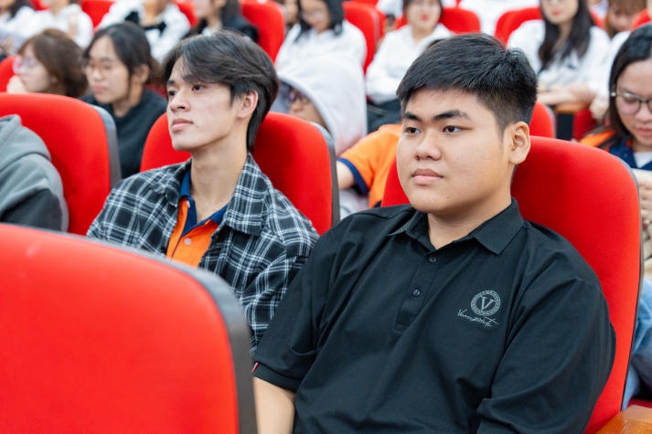 13Win 21 link không chặn 13 Win16 nhà cái World Cup 2026 tìm hiểu về sản xuất bồi đắp 3D đa vật liệu, “show” khả năng sáng tạo tại Ngày hội Poster 13 Win16 nhà cái World Cup 2026 2024 181