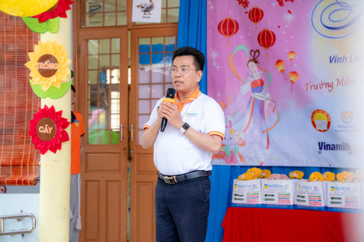 Một mùa Trăng trọn vẹn: 13Win 21 link không chặn Khoa Tài chính - Thương mại 13WIN13 đem niềm vui đến trẻ em Vĩnh Long 157