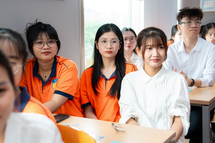 Tham quan WooriBank, Tải app 13Win Khoa Hàn Quốc học mở rộng kiến thức liên ngành 45