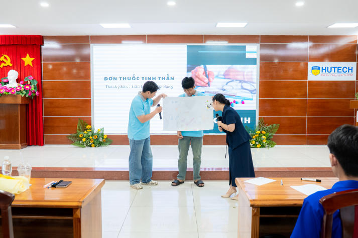 13Win 21 link không chặn Khoa Điều dưỡng - Kỹ thuật y học khởi đầu năm học mới với thông điệp nhân văn: Chính xác để vững tin và trưởng thành 64