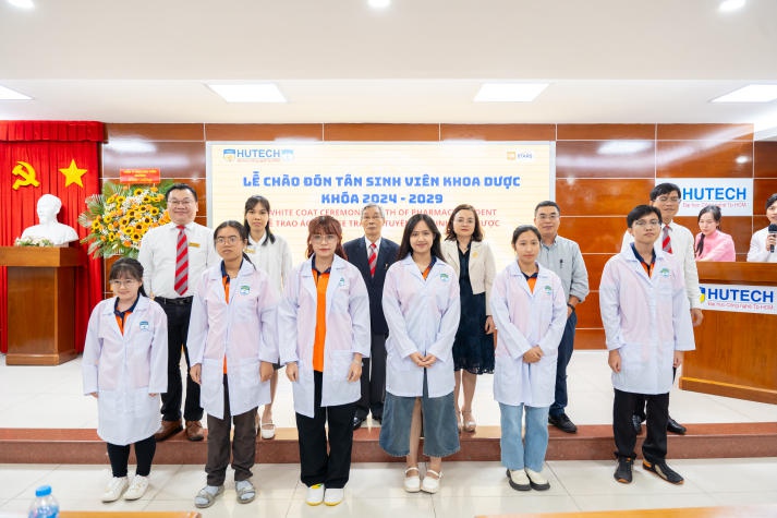 Tự hào khoác lên mình áo Blouse trắng, tân Tải app 13Win 13 Win16 nhà cái World Cup 2026 sẵn sàng bước vào hành trình mới 30