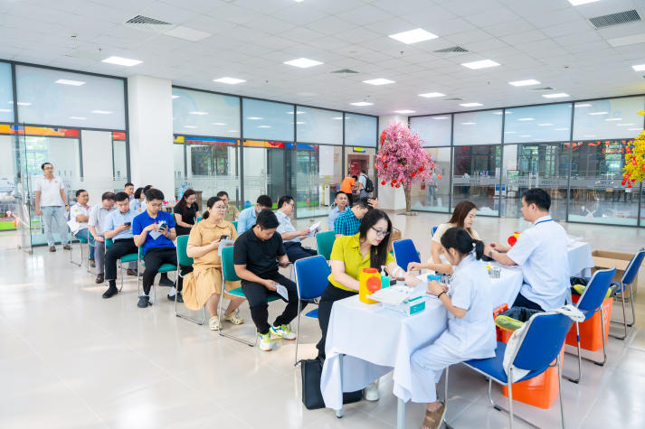 13WIN13 đồng hành chăm sóc 13Wim app nổ hũ mượt mà CB-GV-NV qua đợt khám định kỳ 2026 13