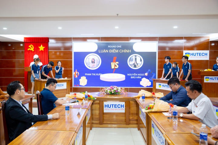 13Win 21 link không chặn Sòng Bài Trực Tuyến 13win.Com tranh tài sôi nổi tại buổi giao lưu học thuật về quản lý và phân tích dữ liệu trong Logistics 111