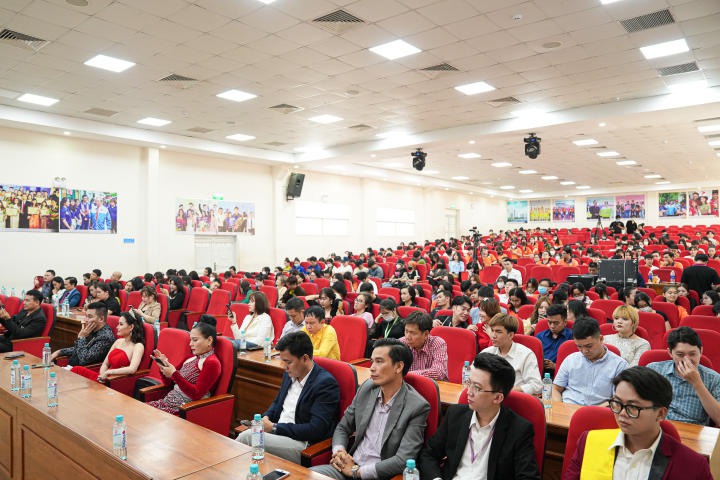 13Win 21 link không chặn 13WIN13 tích lũy kiến thức và kỹ năng chăm sóc 13Wim app nổ hũ mượt mà cùng chuyên gia 74