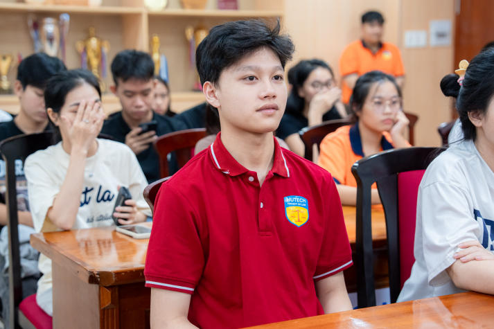 Hành trình bản lĩnh của Tải app 13Win Luật: Từ tri thức học đường đến giá trị nhân văn của 13win 20 giaitri tructuyen 58