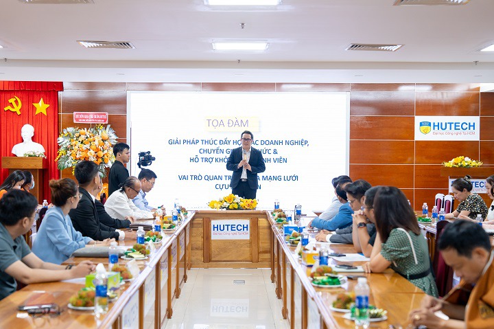 Ấm áp buổi tọa đàm giao lưu với Trang Chủ Sòng Bạc 13win.com Uy Tín của Sòng Bài Trực Tuyến 13win.Com 13WIN13 79