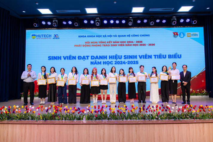 Từ dấu ấn năm học cũ đến khát vọng mới của Tải app 13Win Khoa Khoa học Xã hội và Quan hệ Công chúng 109