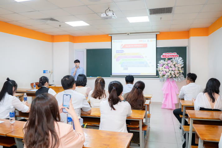 Hội nghị Các Nhà Khoa học Trẻ, Học viên Cao học và Nghiên cứu sinh sẽ được tổ chức vào 10/5 tới 55