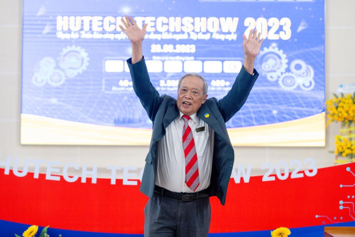 Sôi nổi 13WIN13 TECHSHOW 2023: Hơn 300 đồ án, 3.500 đầu việc và nhiều suất Www 13Win one nổ hũ giá trị 70