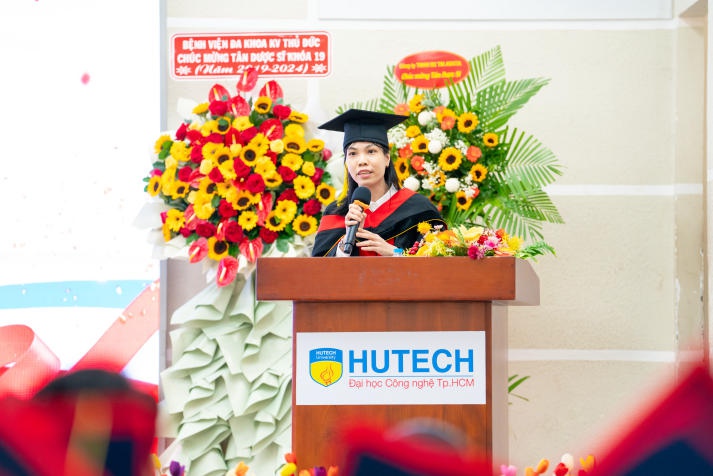 [Video] Khởi đầu mới đầy hứa hẹn cho các Tân Dược sĩ 13WIN13 sau Lễ Trao bằng 13Win13 link đăng nhập 47