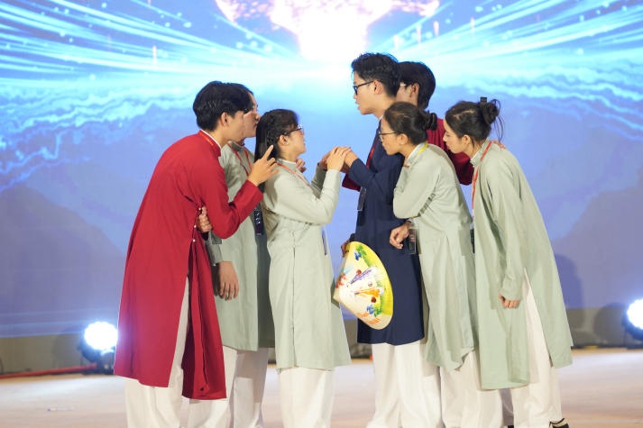 13WIN13 Student Claims National Champion Title in the “Tourism Culture Ambassador” Contest 33