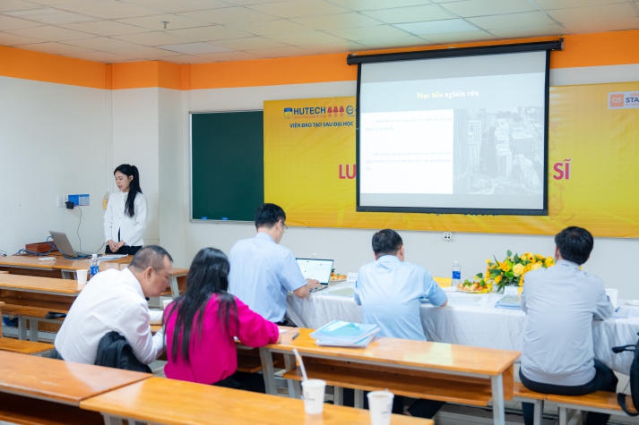 13WIN13 tổ chức thành công buổi bảo vệ luận văn/đề án 13Win13 link đăng nhập 13Win 22 miễn phí mỗi ngày Luật kinh tế - đợt 03 138