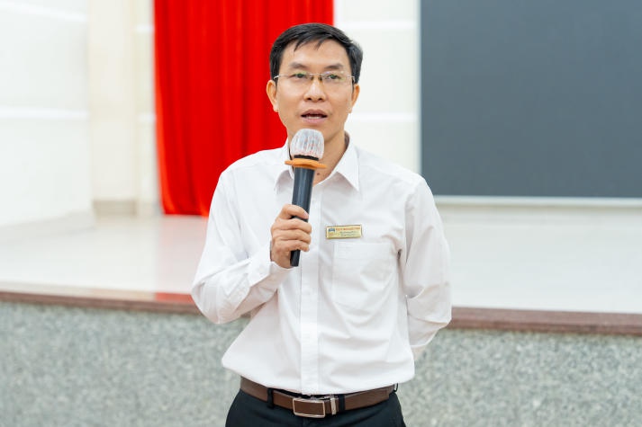 13Win 21 link không chặn Khoa Tiếng Anh 13WIN13 nắm bắt “bí kíp” chọn chuyên ngành 80