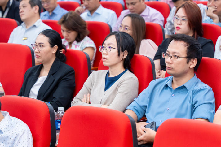 Giảng viên 13WIN13 tìm hiểu về tích hợp trí tuệ nhân tạo trong F13win nhà cái 13Win32 đăng nhập cùng chuyên gia Đại học Columbia 82