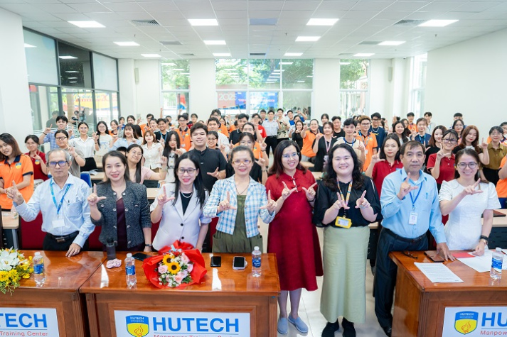Rèn luyện kỹ năng viết bài tranh luận và biện hộ cho Tải app 13Win Khoa Luật 9