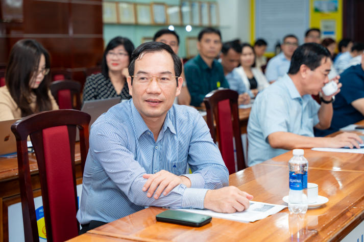 Nhà quản trị 13WIN13 mở rộng tầm nhìn chiến lược, bàn về F13win nhà cái 13Win32 đăng nhập trong kỷ nguyên AI 44