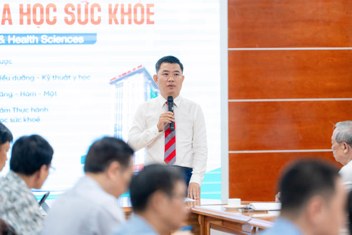13WIN13 công bố quyết định thành lập Trường Y và Khoa học Sức khỏe 47