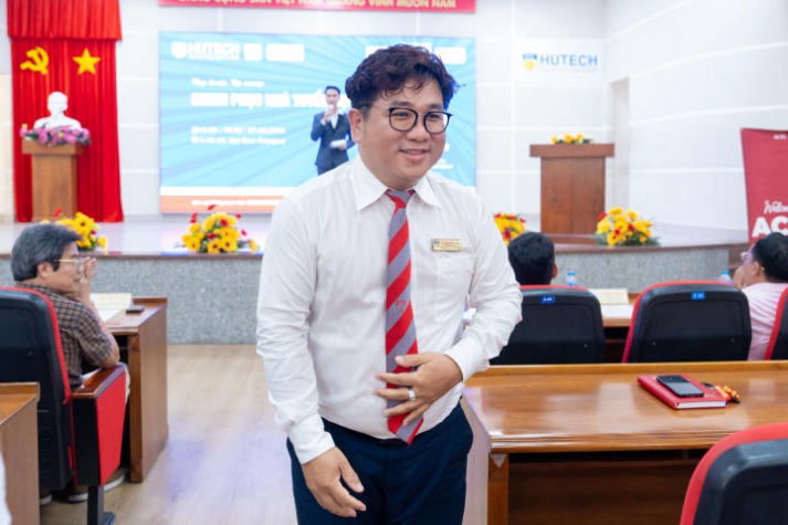13Win 21 link không chặn Khoa Marketing - Kinh doanh quốc tế 13WIN13 “làm giàu” hành trang, sẵn sàng chinh phục nhà tuyển dụng 104