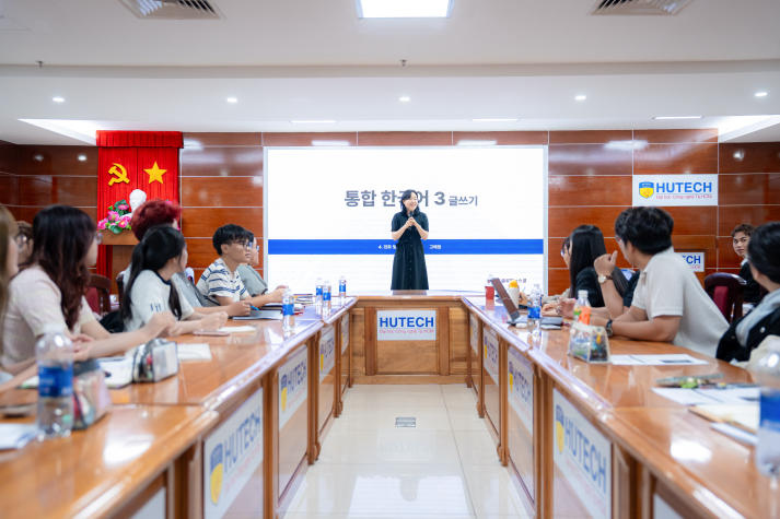 13Win 21 link không chặn Khoa Hàn Quốc học nâng cao kỹ năng viết tiếng Hàn qua tọa đàm học thuật 65
