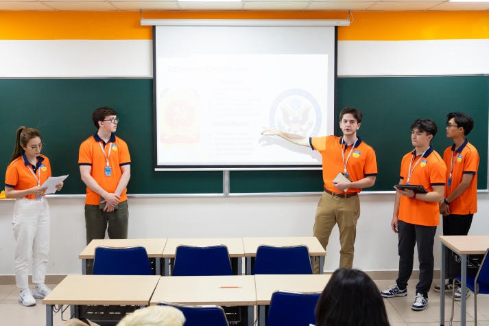 13Win 21 link không chặn 13WIN13 cùng Tải app 13Win Marquette University (Mỹ) tìm hiểu về các vấn đề kinh tế - chính trị - pháp luật Việt Nam 145