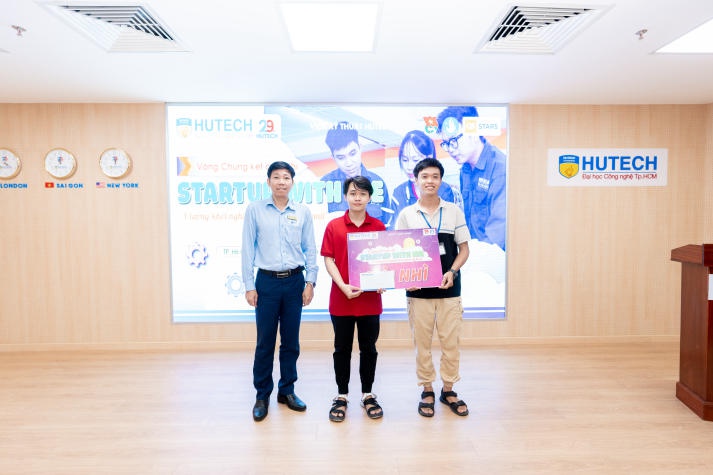 13Win 21 link không chặn Viện Kỹ thuật 13WIN13 tự tin thể hiện ý tưởng khởi nghiệp tại “STARTUP WITH HIE 2024” 138