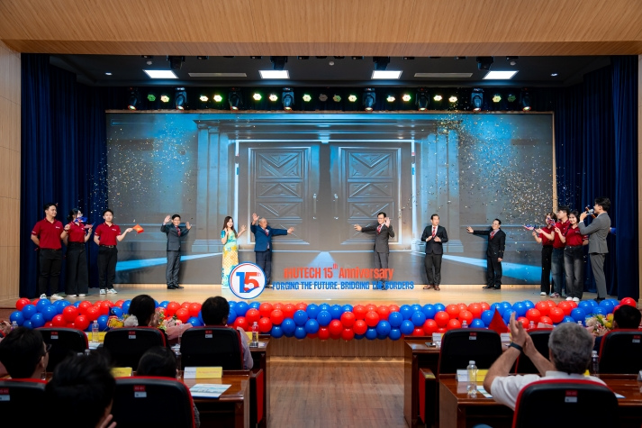 Kiến tạo tương lai từ hội nhập: Dấu ấn 15 năm kết nối không biên giới của Viện Đào tạo Quốc tế 33