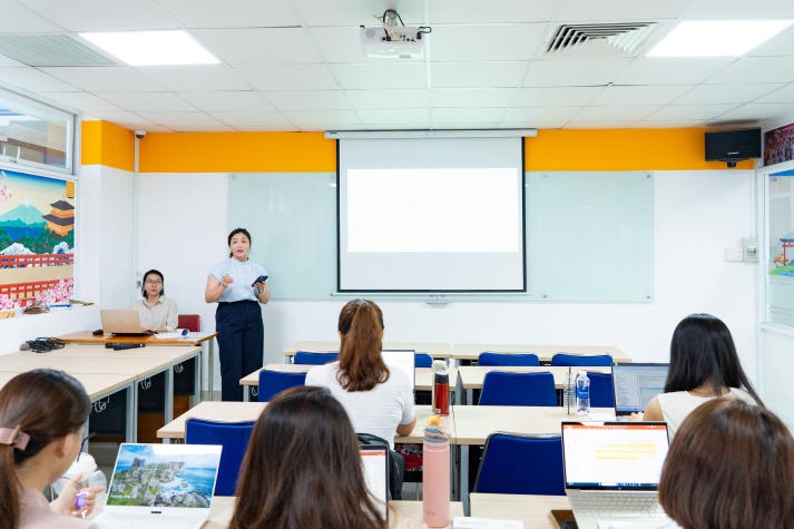Giảng viên Khoa Nhật Bản học 13WIN13 nghiên cứu, nâng cao phương pháp 13Win nhà cái Truy cập link học phần “Dẫn luận ngôn ngữ” 92