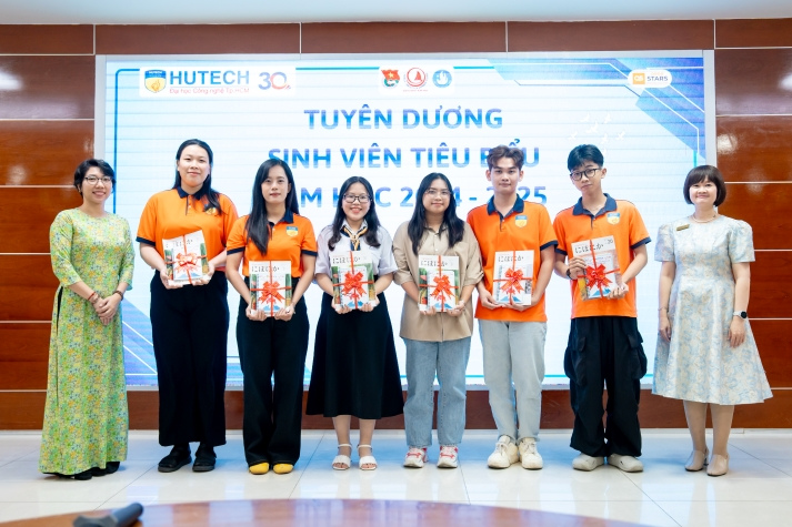 Hội nghị tổng kết Khoa Nhật Bản học: Ghi nhận nỗ lực Tải app 13Win và phát động phong trào năm học mới 110