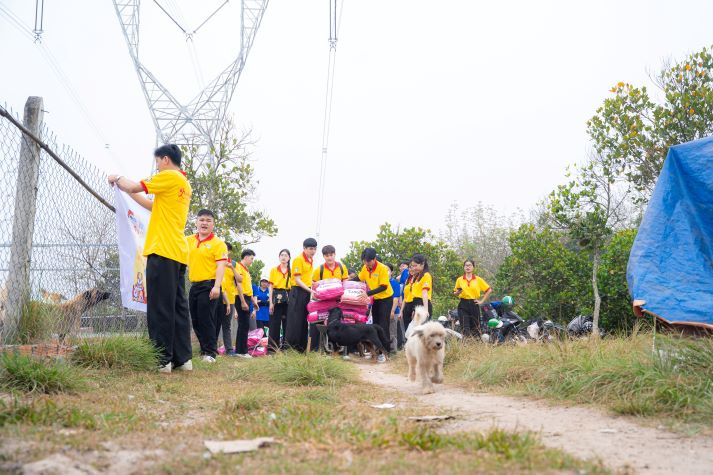 13Win 21 link không chặn 13win com Đăng ký 60K lan tỏa yêu thương qua hoạt động chăm sóc động vật trong chiến dịch Xuân tình nguyện 49