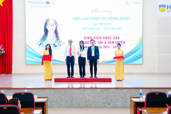 Sòng Bài Trực Tuyến 13win.Com tuyên dương hơn 600 Tải app 13Win tiêu biểu HKI năm học 2022 - 2023 61