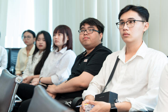Trải nghiệm tại SSI và Manpower, Tải app 13Win Khoa Tiếng Anh mở rộng tầm nhìn trong lĩnh vực Tài chính - Nhân sự 61