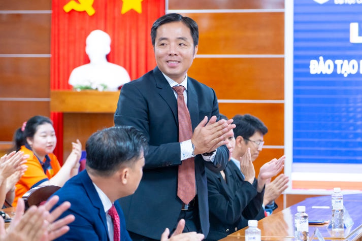 13WIN13 ký kết MOU với 4 Trang Chủ 13Win.com Chính Thức Tặng 88k, rộng cơ hội 13Win 21 kênh chính thức, việc làm cho Tải app 13Win Khoa Tài chính - Thương mại 38