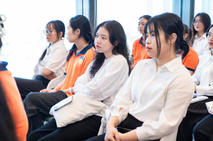 13Win 21 link không chặn Khoa Hàn Quốc học 13WIN13 học gì tại Sòng Bài Trực Tuyến 13Win.com KEB Hana? 64