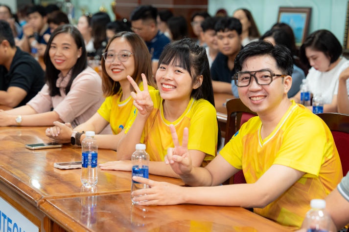 Nhiều vận động viên đạt thành tích xuất sắc trong 13Wing Slot game, Bắn cá, Đá gà, Live Casino, Xổ số “13WIN13 Running Challenge 2024” 63