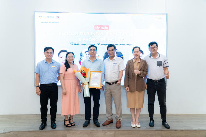 13Win 21 link không chặn Viện Khoa học Ứng dụng tập huấn an toàn phòng thí nghiệm, chủ động phòng ngừa rủi ro 17