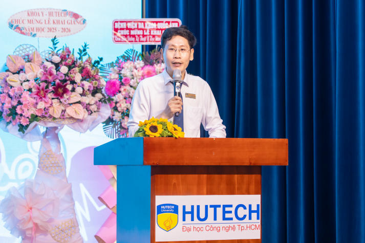 “Chọn áo blouse trắng là lựa chọn dũng cảm” - thông điệp chạm đến trái tim newbies Khoa Điều dưỡng - Kỹ thuật y học