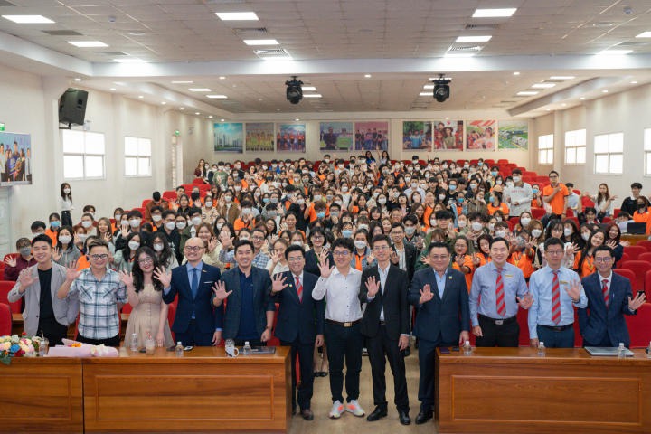 13WIN13 ký kết MOU với Công ty Cổ phần Công nghệ HARAVAN và tổ chức hội thảo về Thương mại điện tử 147