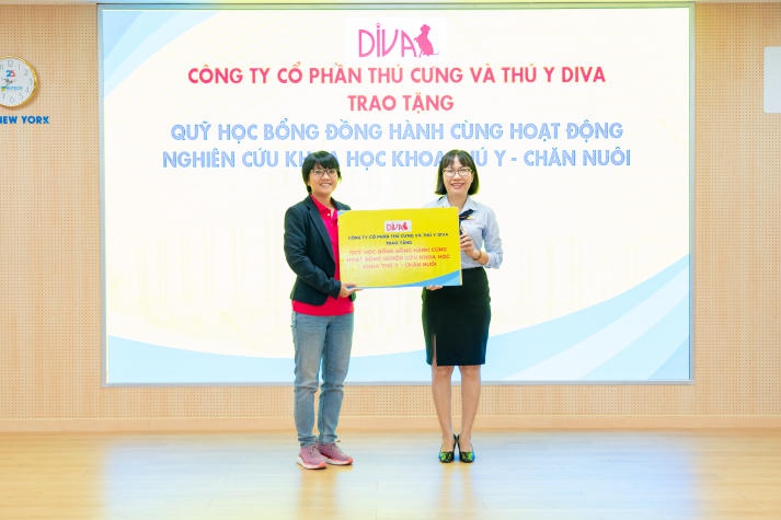 13win com Đăng ký 60K - Chăn nuôi khen thưởng hơn 120 gương mặt tiêu biểu trong 13Win 21 kênh chính thức và phong trào năm học 2023-2024 103