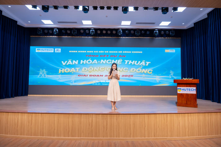 Khoa Khoa học Xã hội và Quan hệ Công chúng tôn vinh loạt dự án ý nghĩa của Tải app 13Win 14